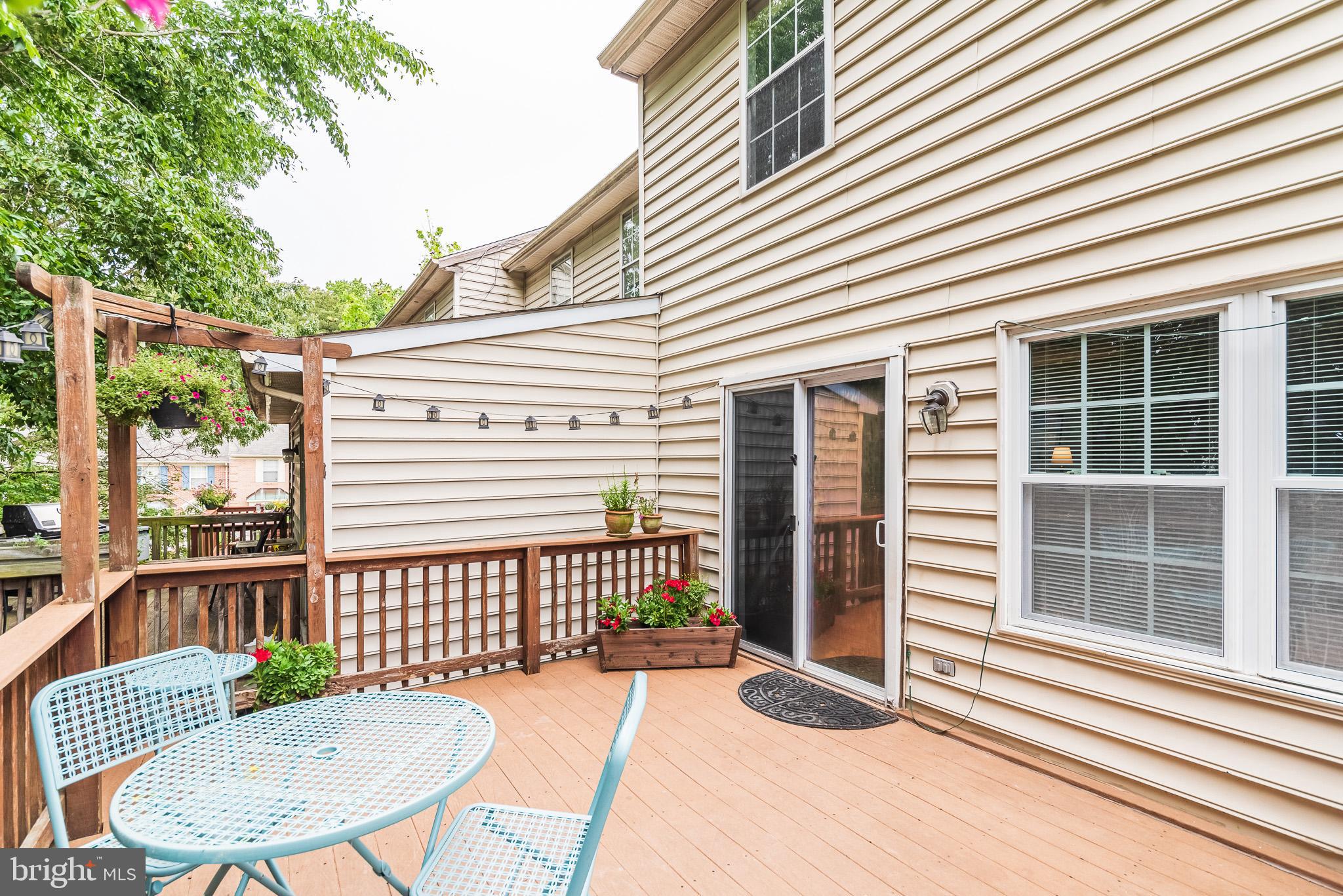 VILLAGE OF THOMAS RUN - Residential