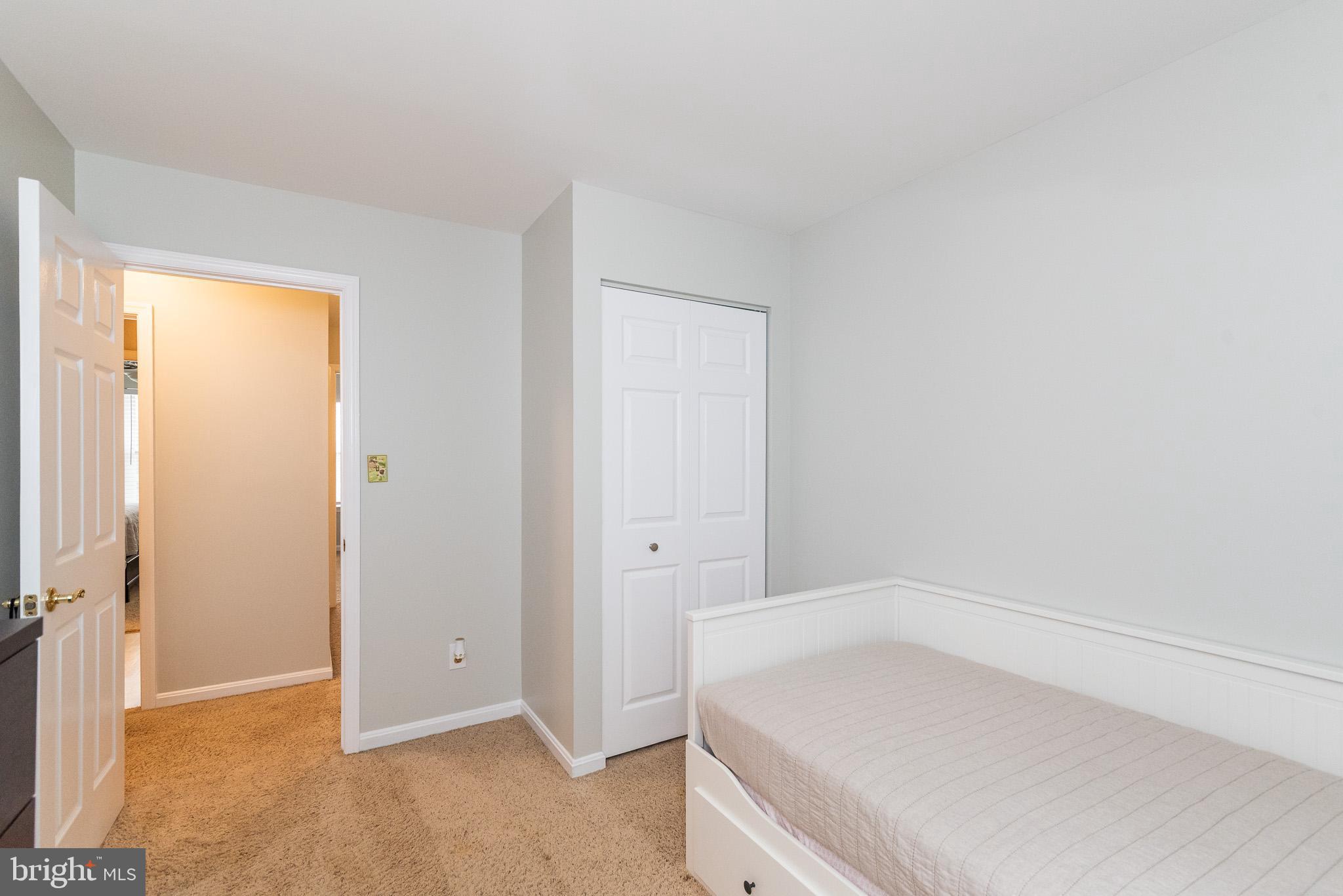 VILLAGE OF THOMAS RUN - Residential