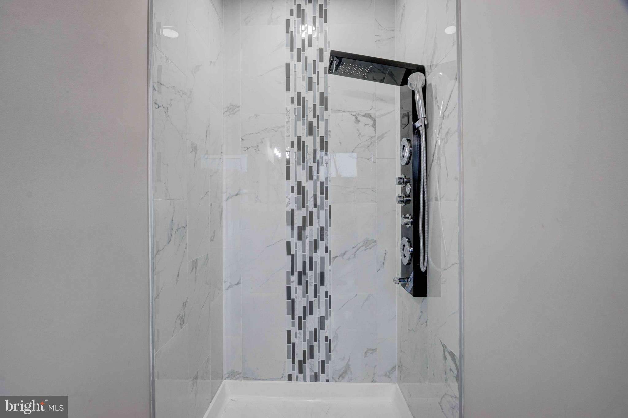 EDMONDSON - Residential