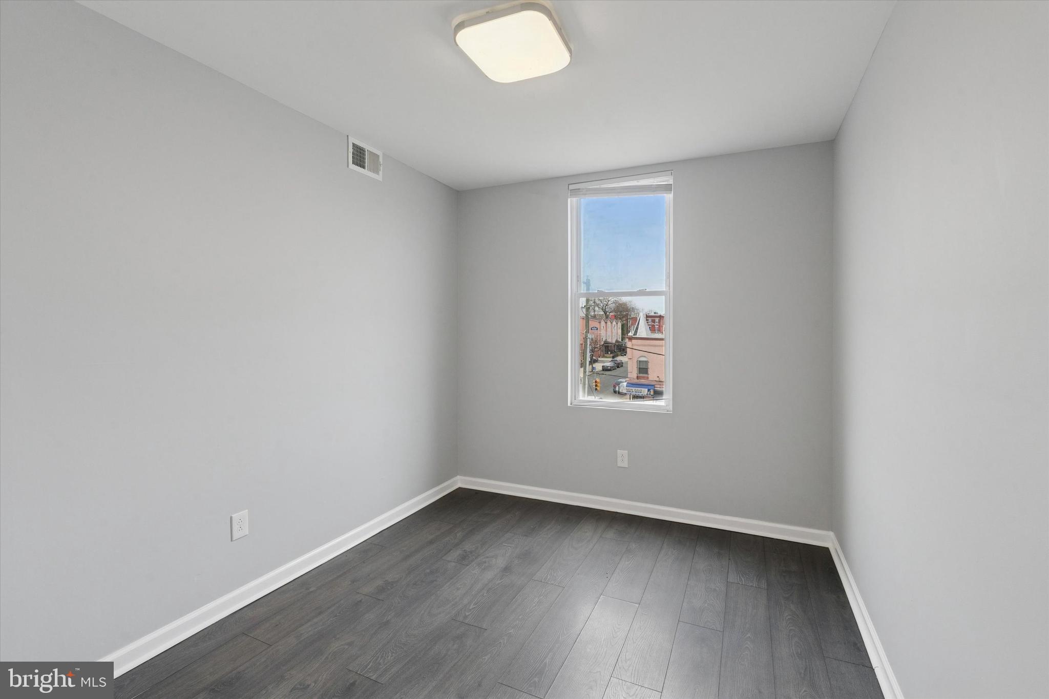 PHILADELPHIA - Residential