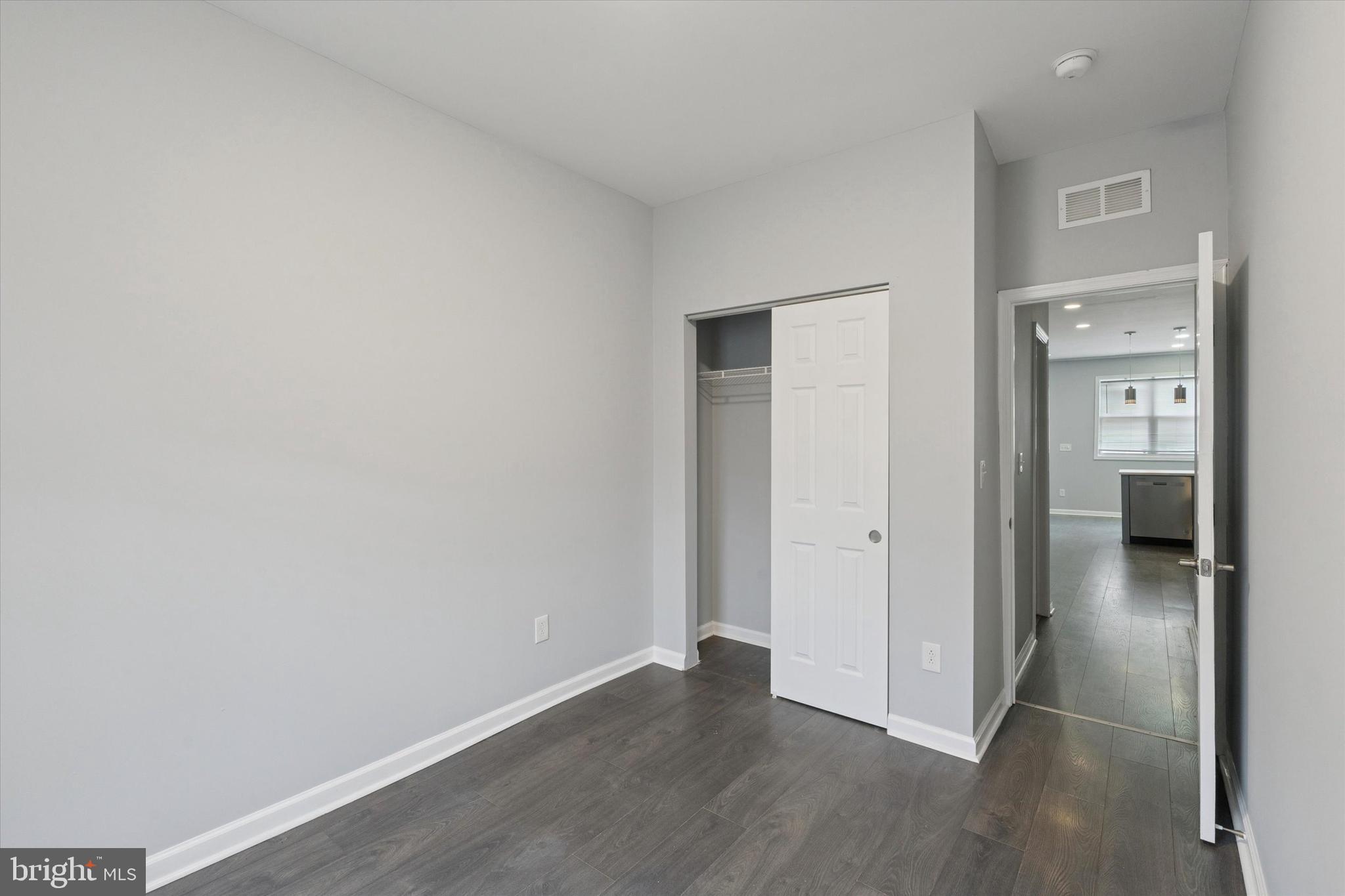 PHILADELPHIA - Residential