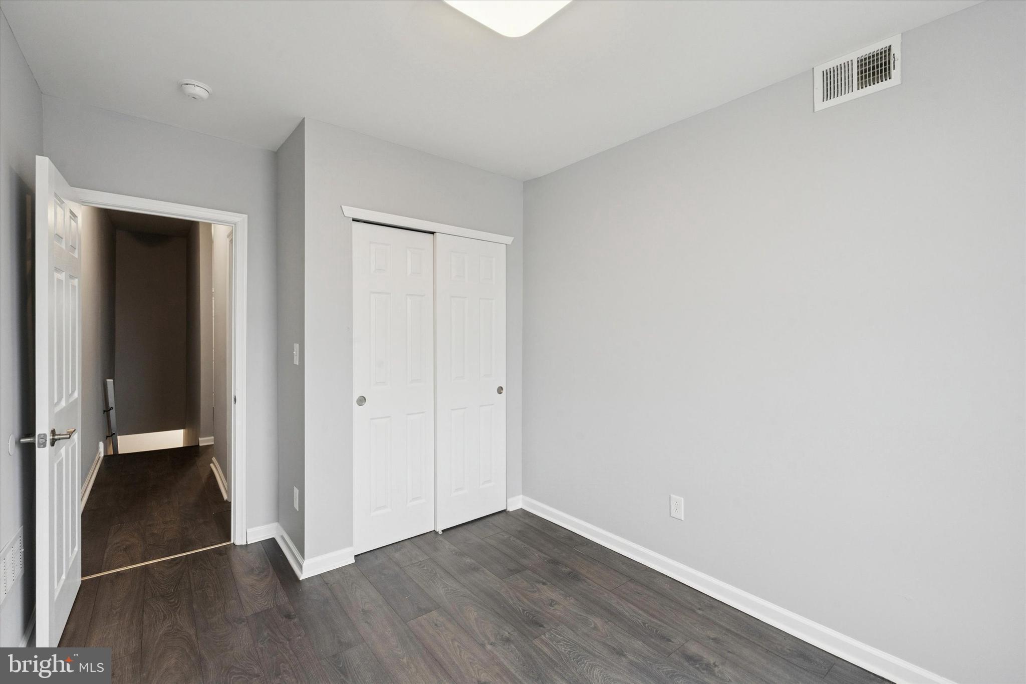 PHILADELPHIA - Residential