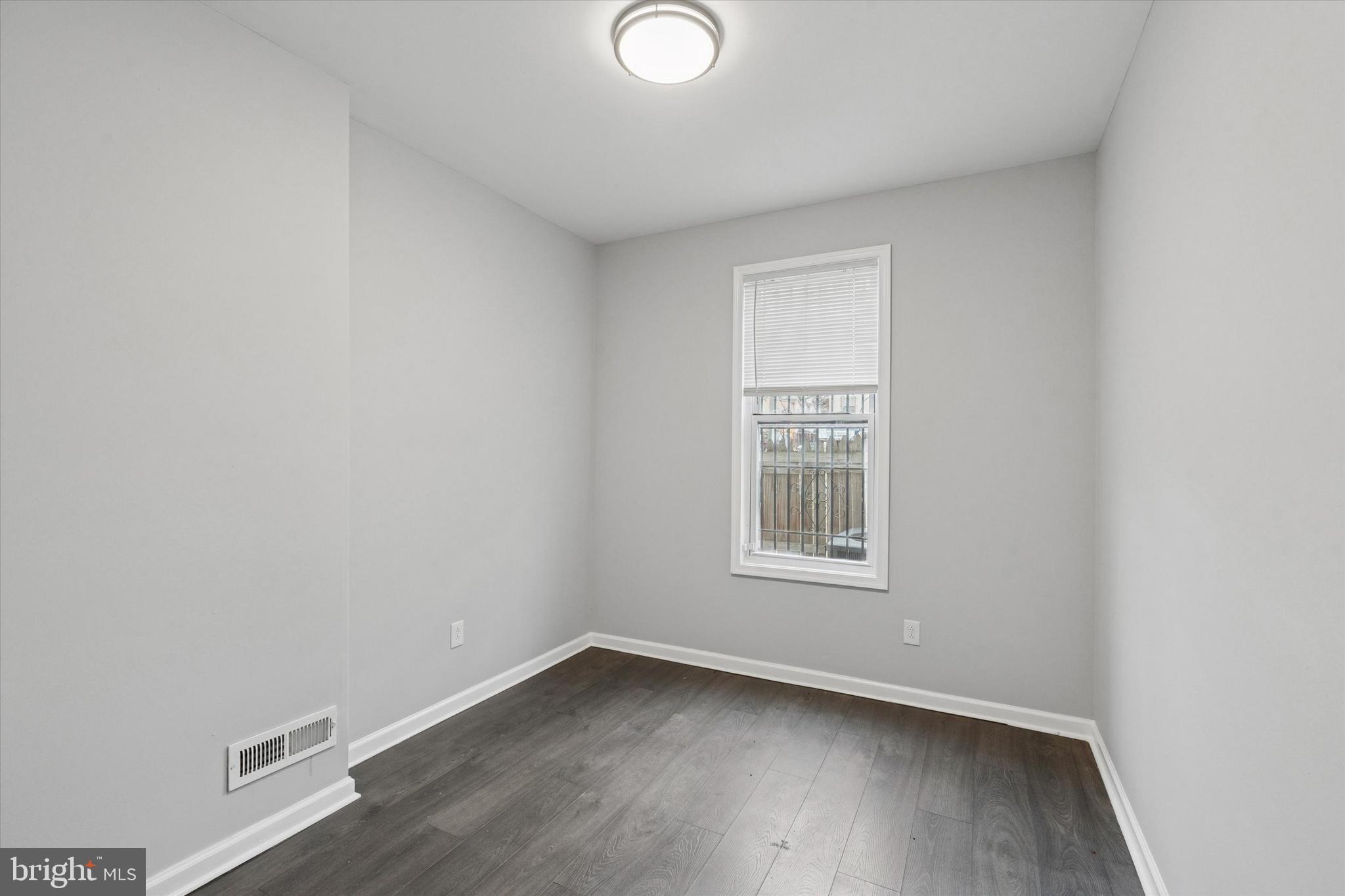 PHILADELPHIA - Residential