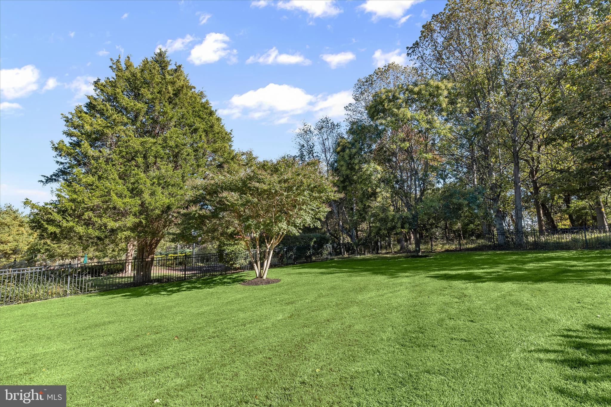 HIGHLAND - Residential