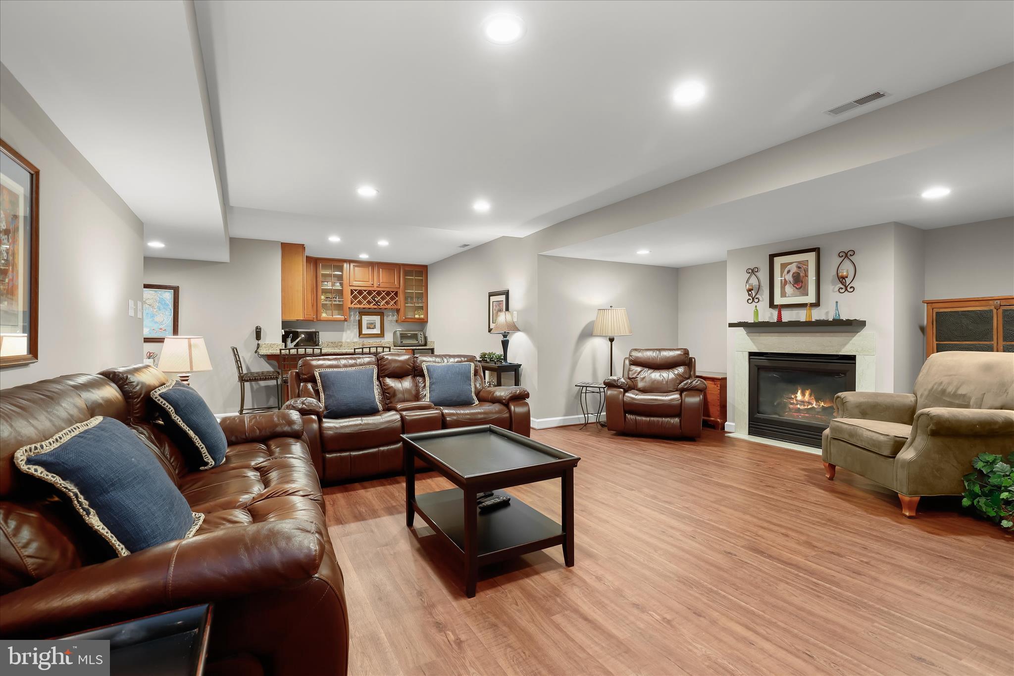 HIGHLAND - Residential