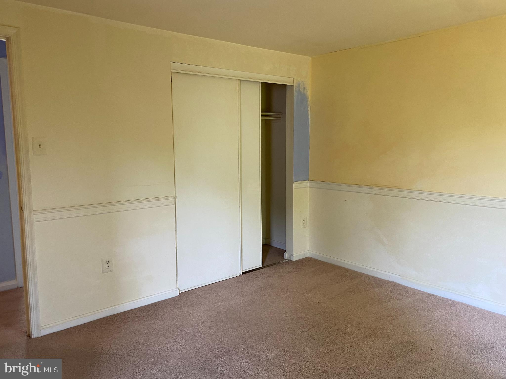 MONTGOMERY VILLAGE - Residential