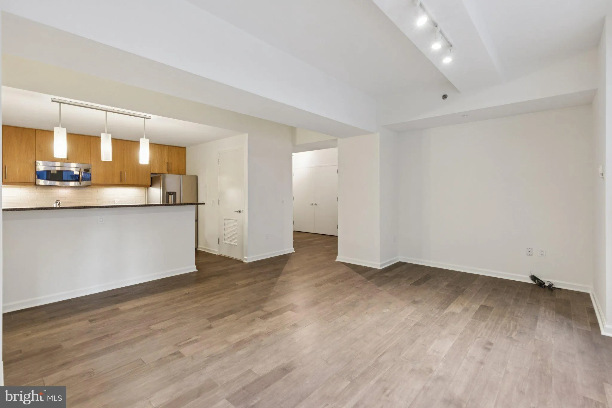 Philadelphia, Pennsylvania 19102, United States, 1 Bedroom Bedrooms, ,2 BathroomsBathrooms,Residential,Active,233729