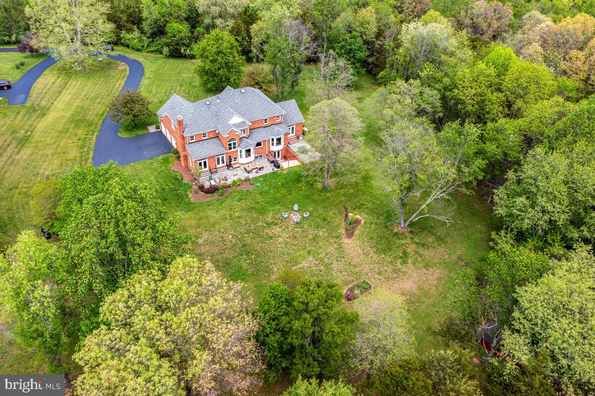 DARNESTOWN KNOLLS - Residential