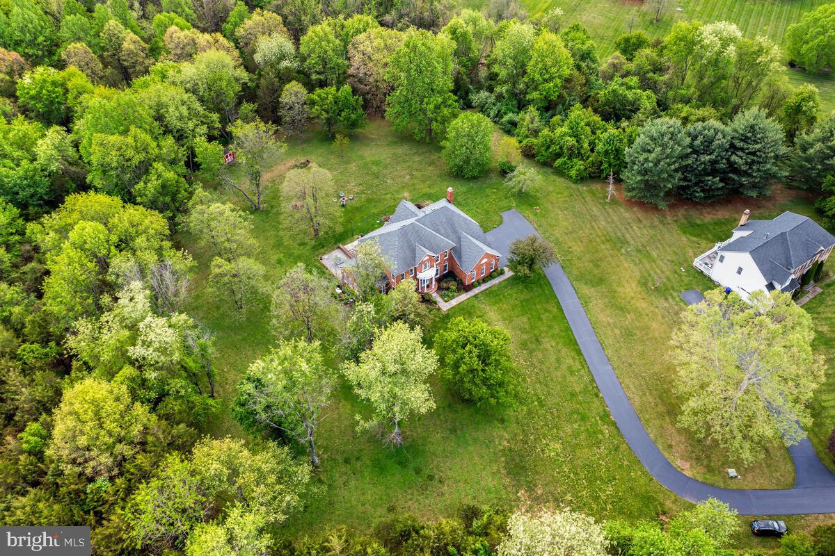 DARNESTOWN KNOLLS - Residential