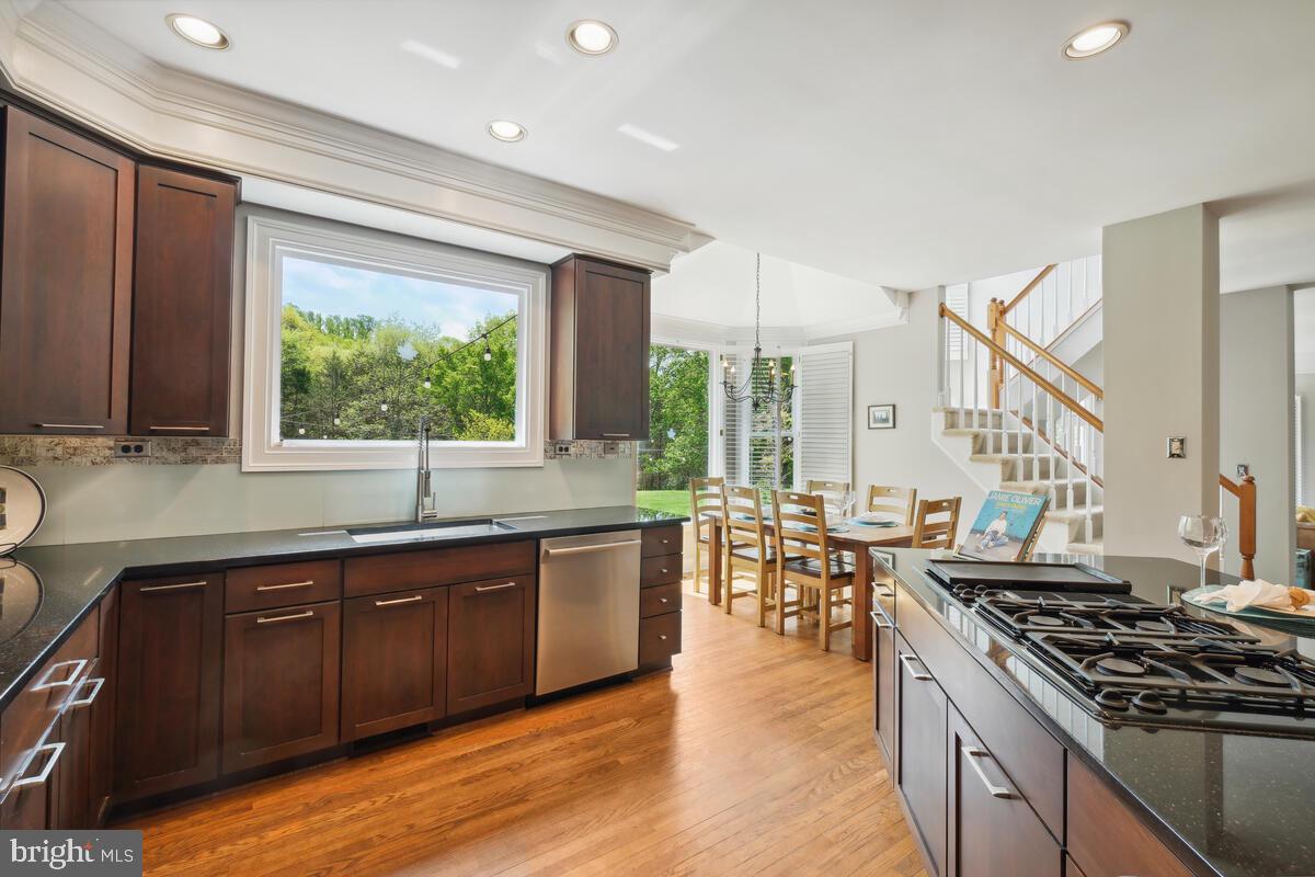 DARNESTOWN KNOLLS - Residential