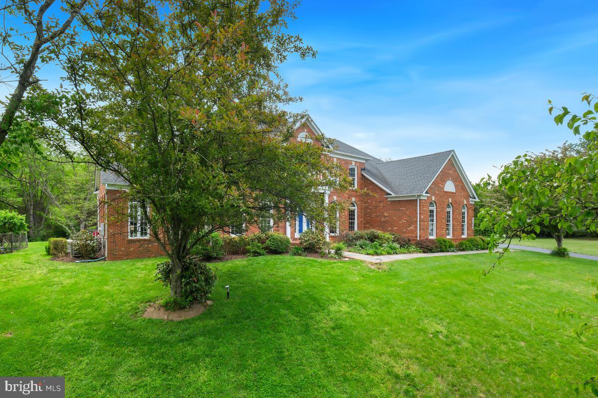 DARNESTOWN KNOLLS - Residential