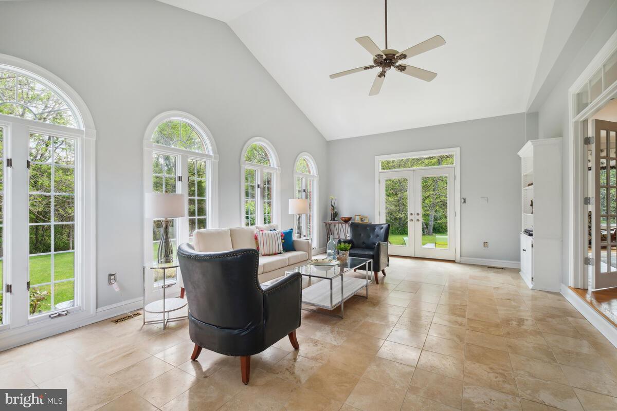 DARNESTOWN KNOLLS - Residential