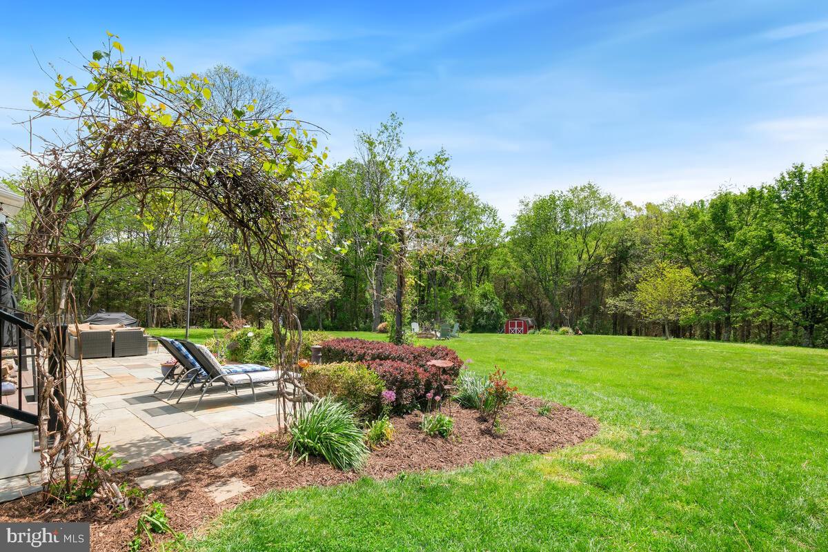 DARNESTOWN KNOLLS - Residential