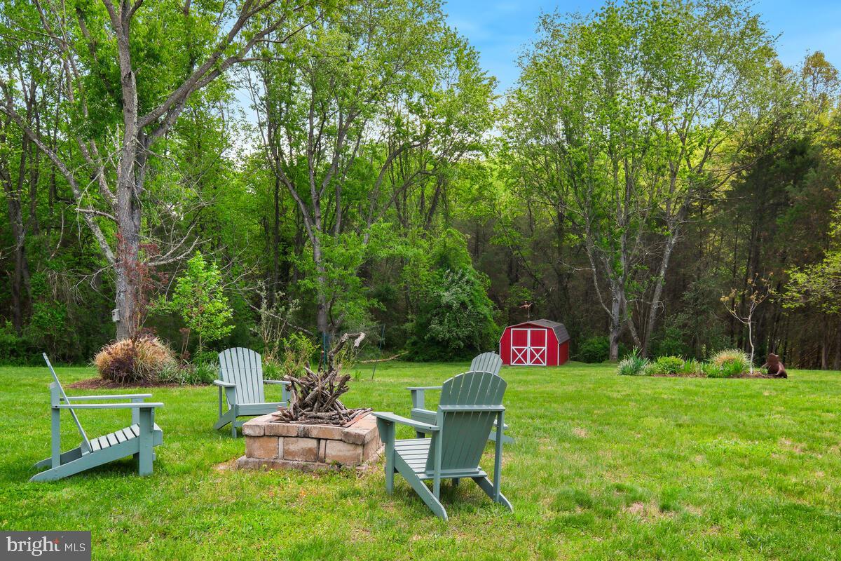 DARNESTOWN KNOLLS - Residential