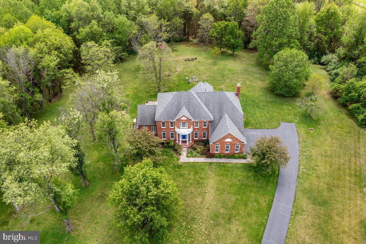 DARNESTOWN KNOLLS - Residential