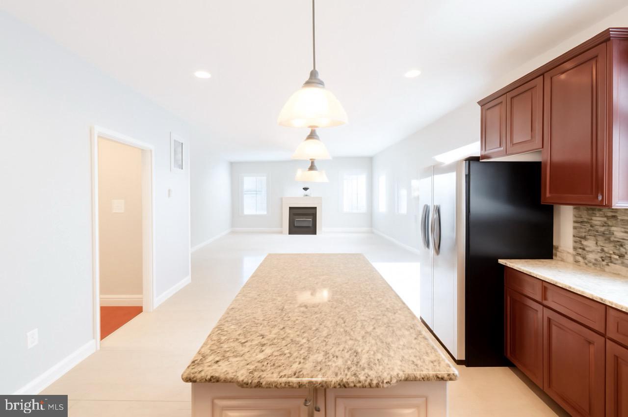 CHESAPEAKE VILLAGE - Residential Lease