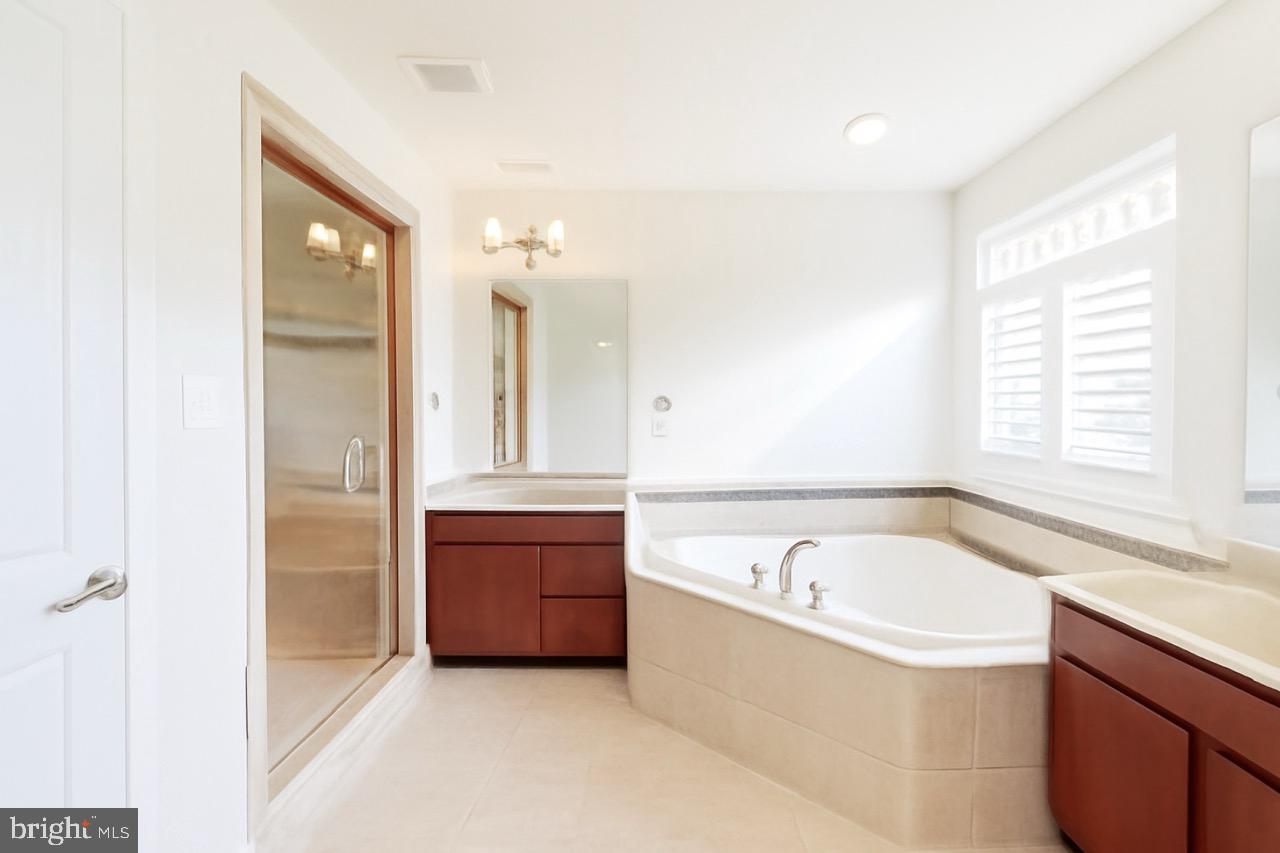 CHESAPEAKE VILLAGE - Residential Lease