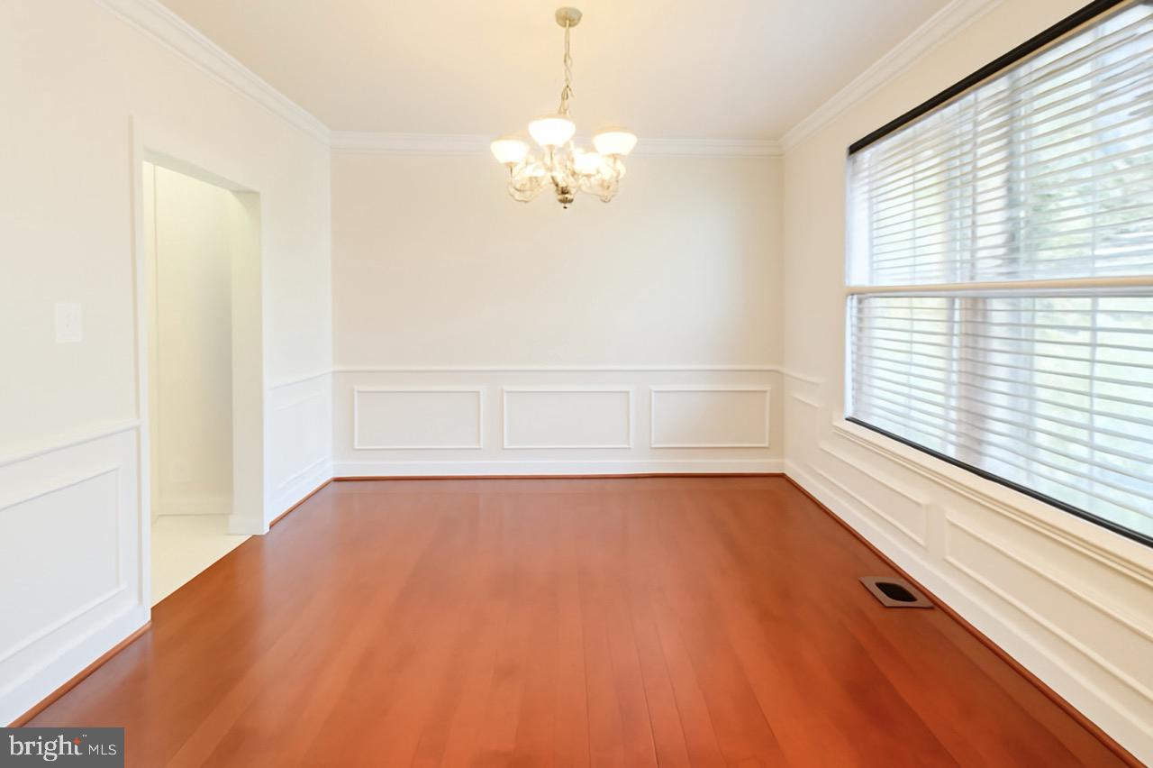 CHESAPEAKE VILLAGE - Residential Lease