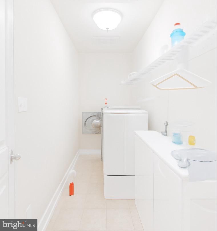 CHESAPEAKE VILLAGE - Residential Lease