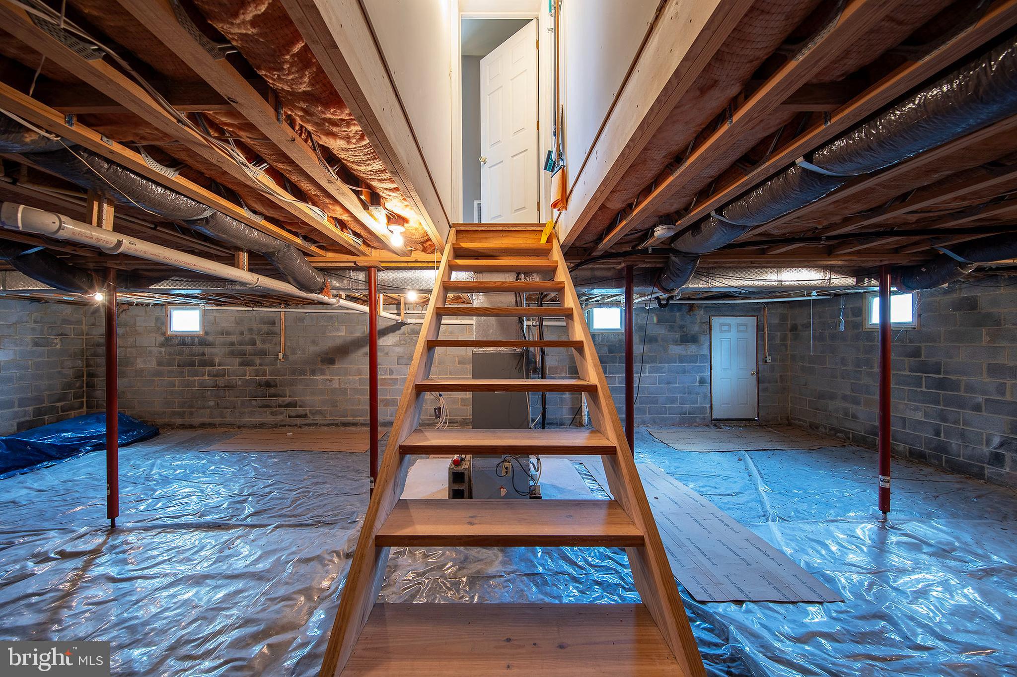 DUNMORE RIDGE PARK - Residential