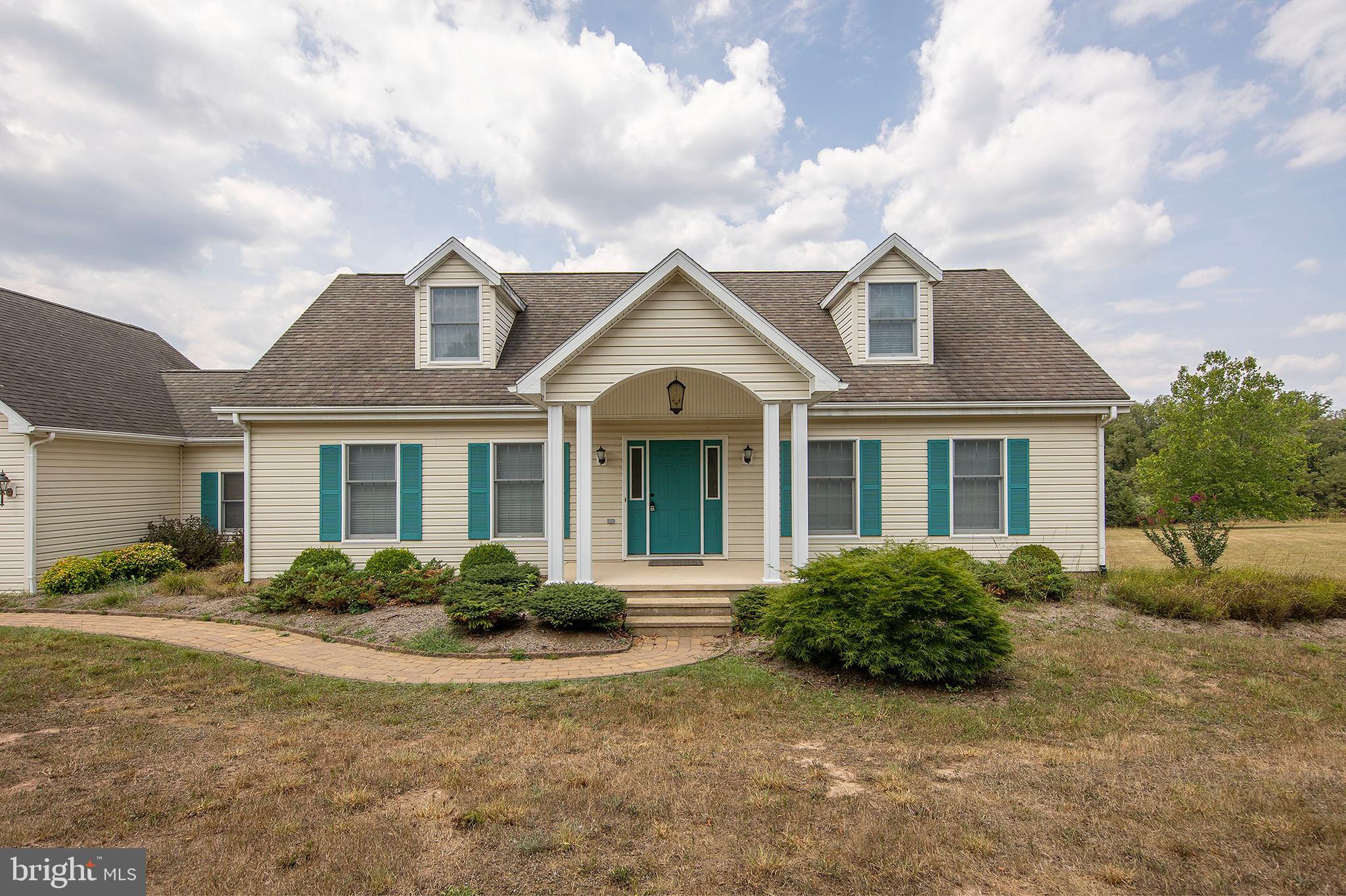 DUNMORE RIDGE PARK - Residential