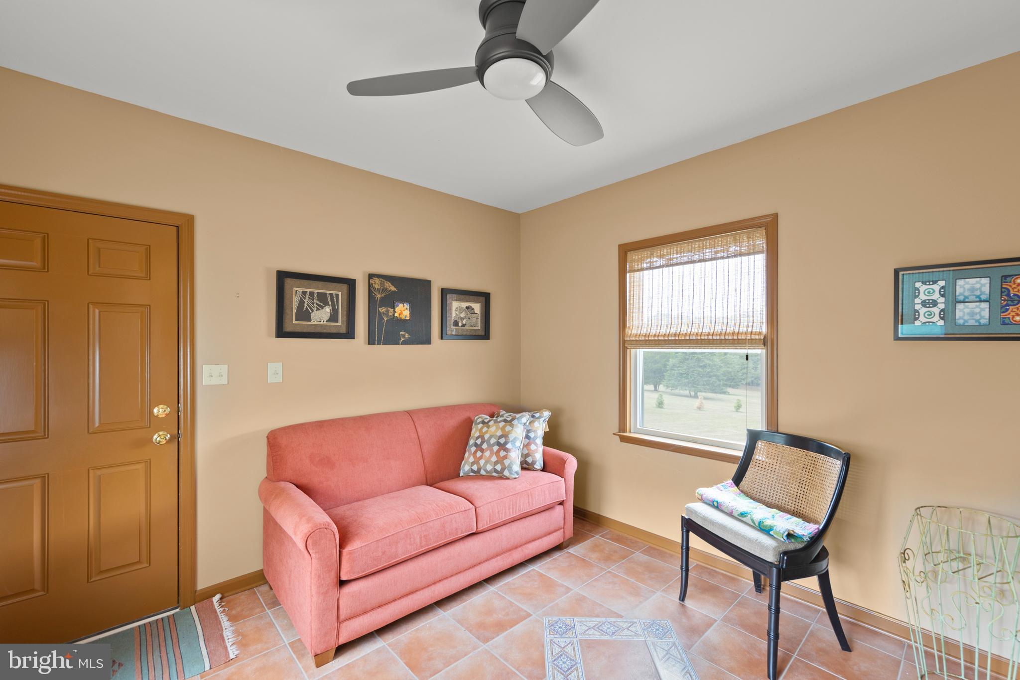 DUNMORE RIDGE PARK - Residential