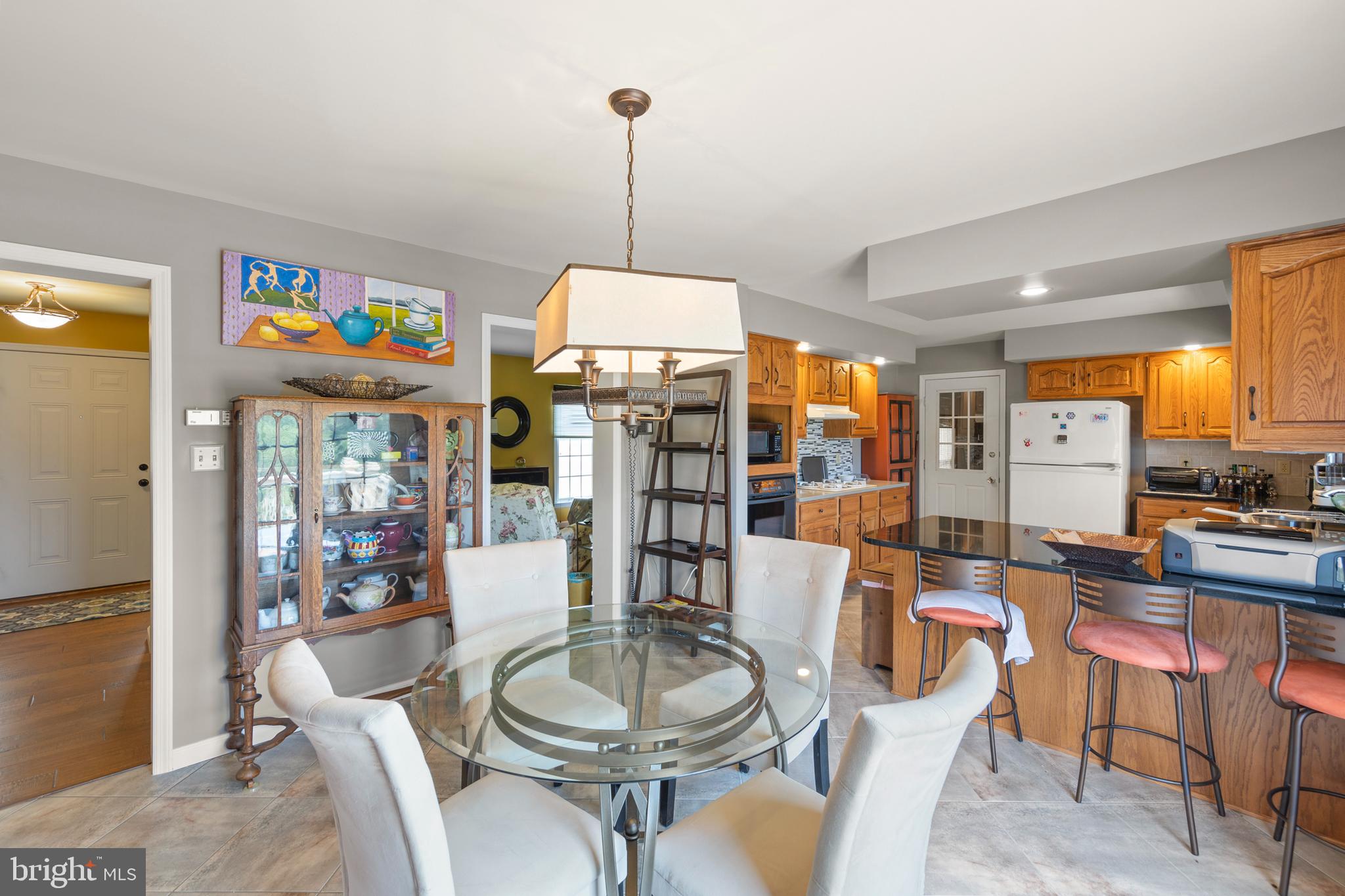 DUNMORE RIDGE PARK - Residential