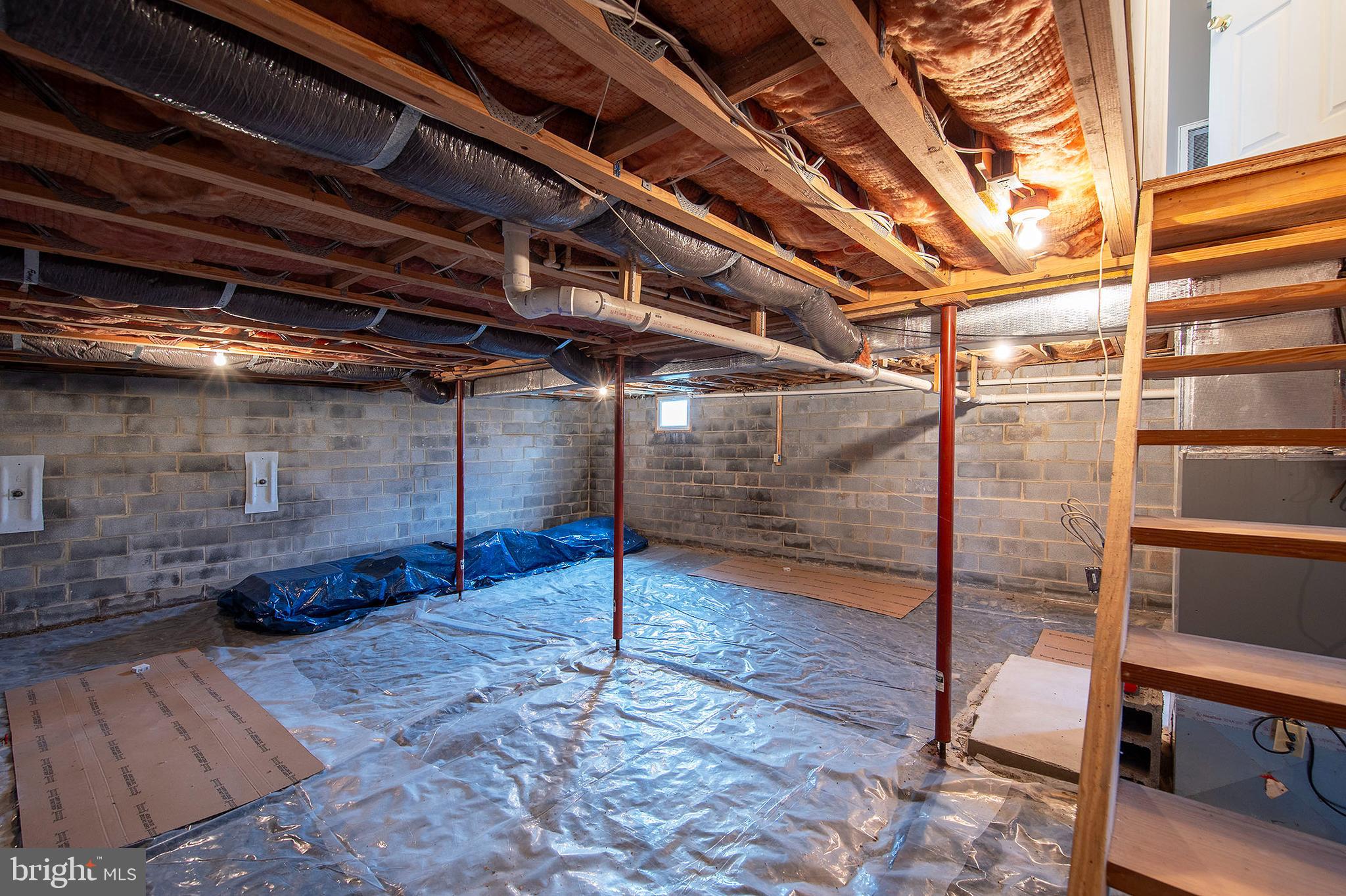 DUNMORE RIDGE PARK - Residential