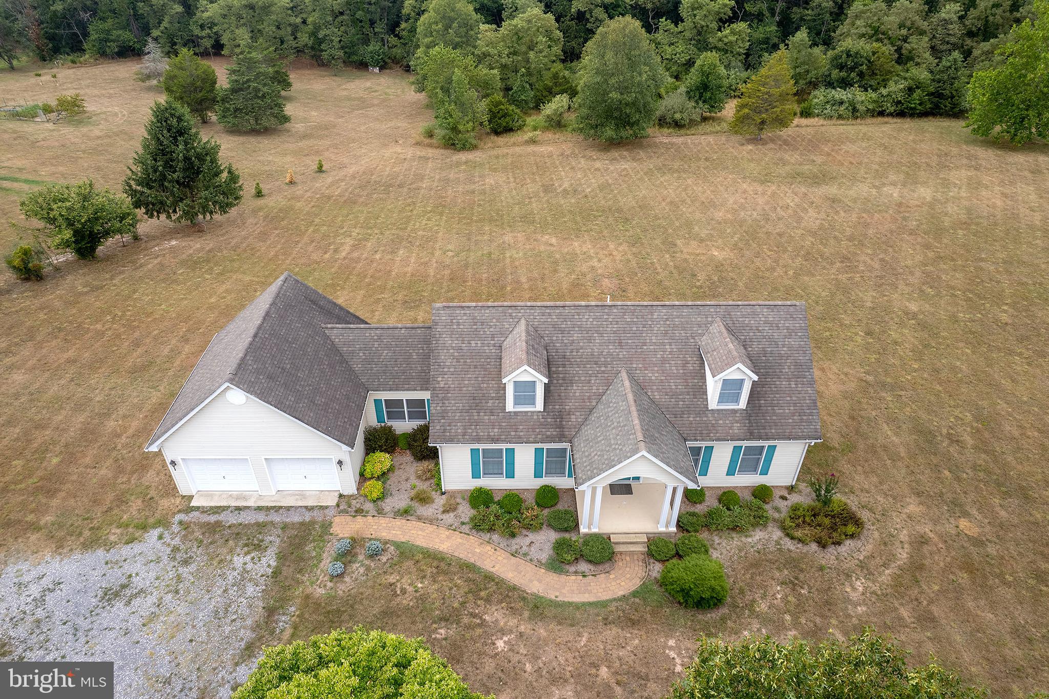 DUNMORE RIDGE PARK - Residential