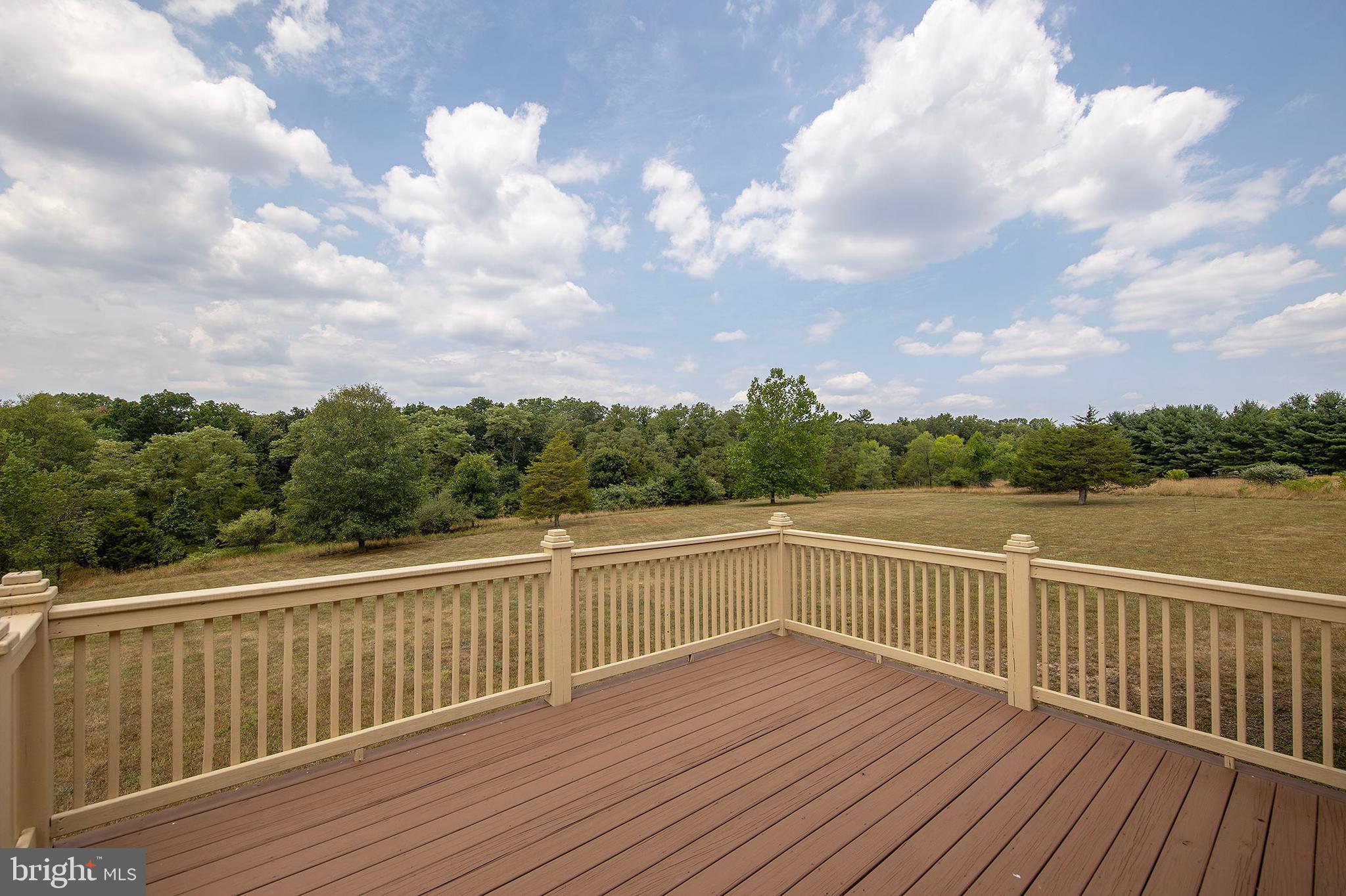 DUNMORE RIDGE PARK - Residential