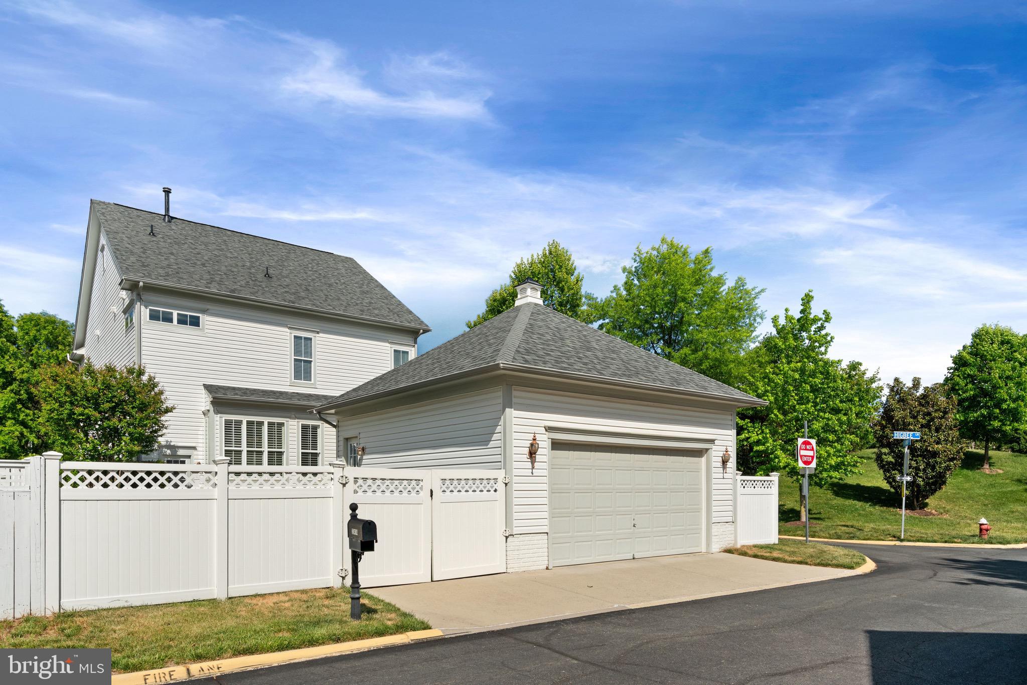 BRAMBLETON - Residential