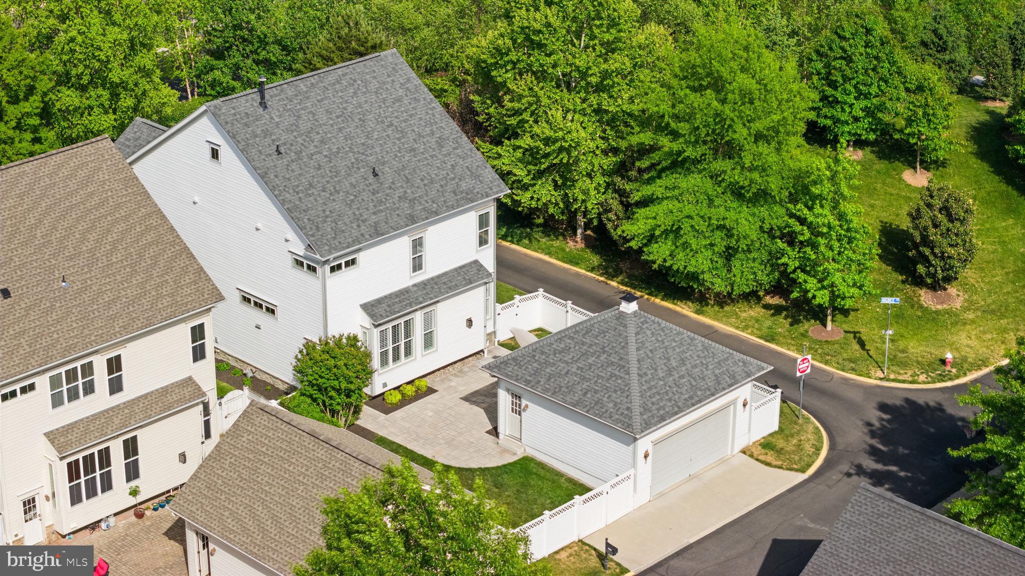 BRAMBLETON - Residential
