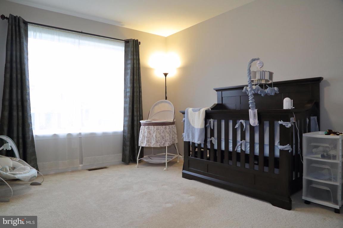 SWEETBRIAR CREEK - Residential