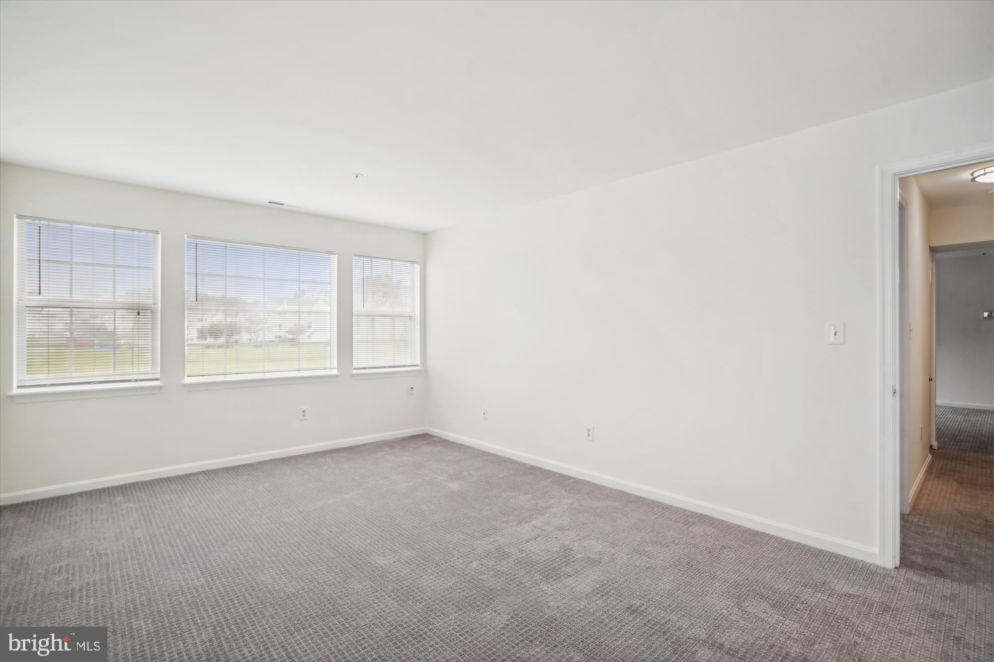 MONTGOMERY RUN - Residential