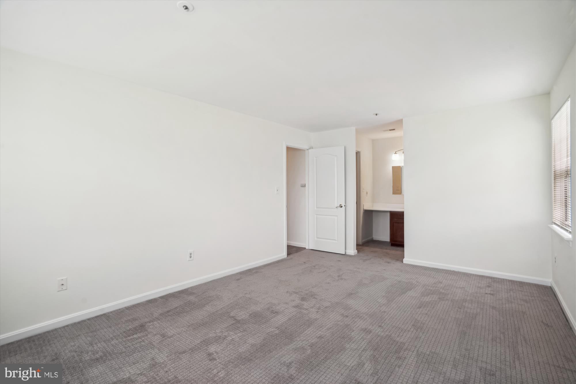 MONTGOMERY RUN - Residential