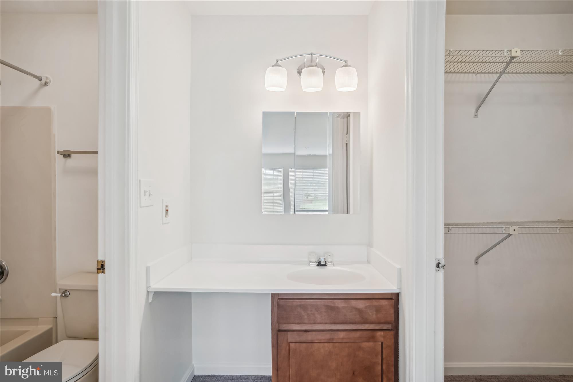 MONTGOMERY RUN - Residential