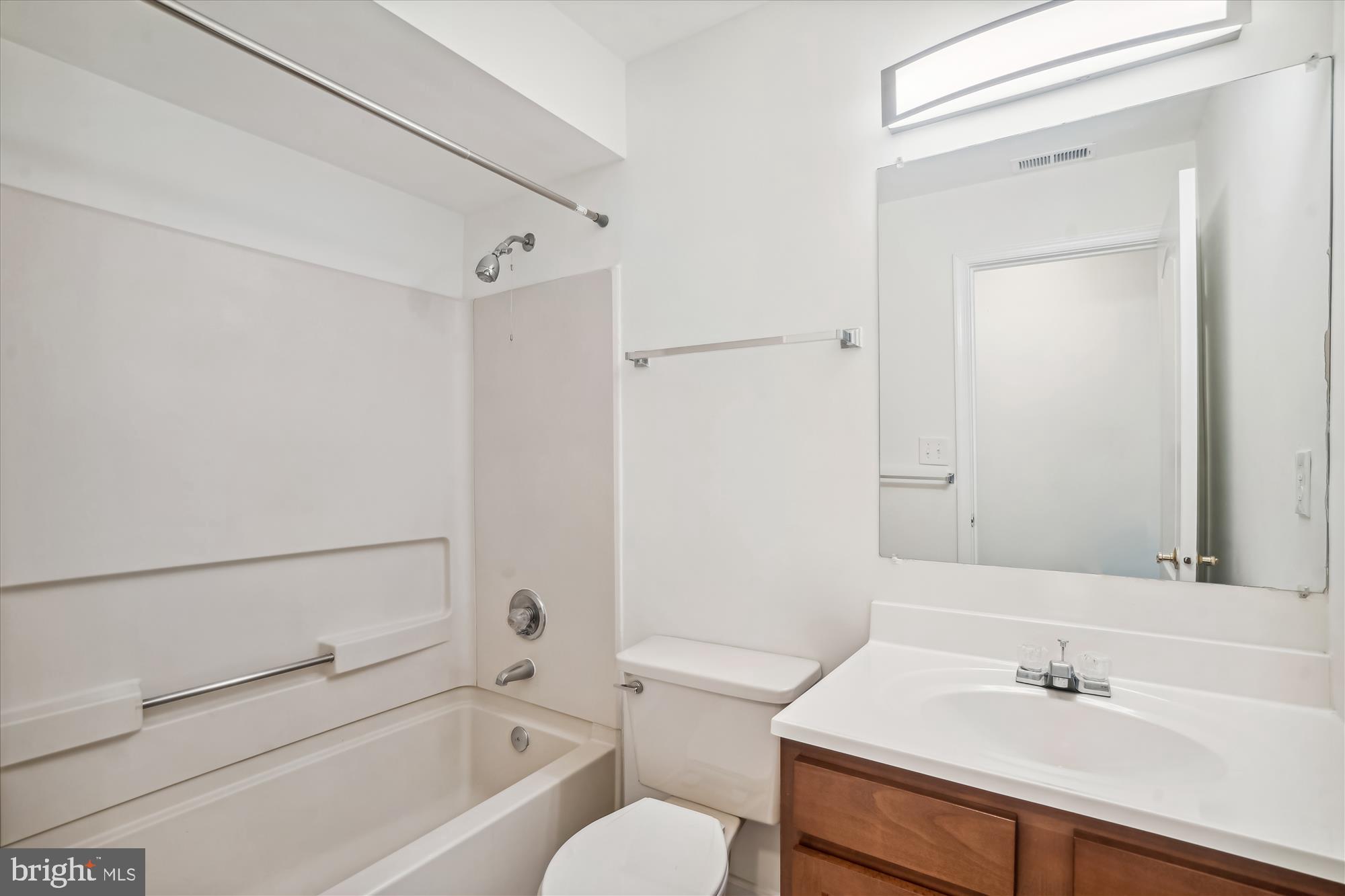 MONTGOMERY RUN - Residential