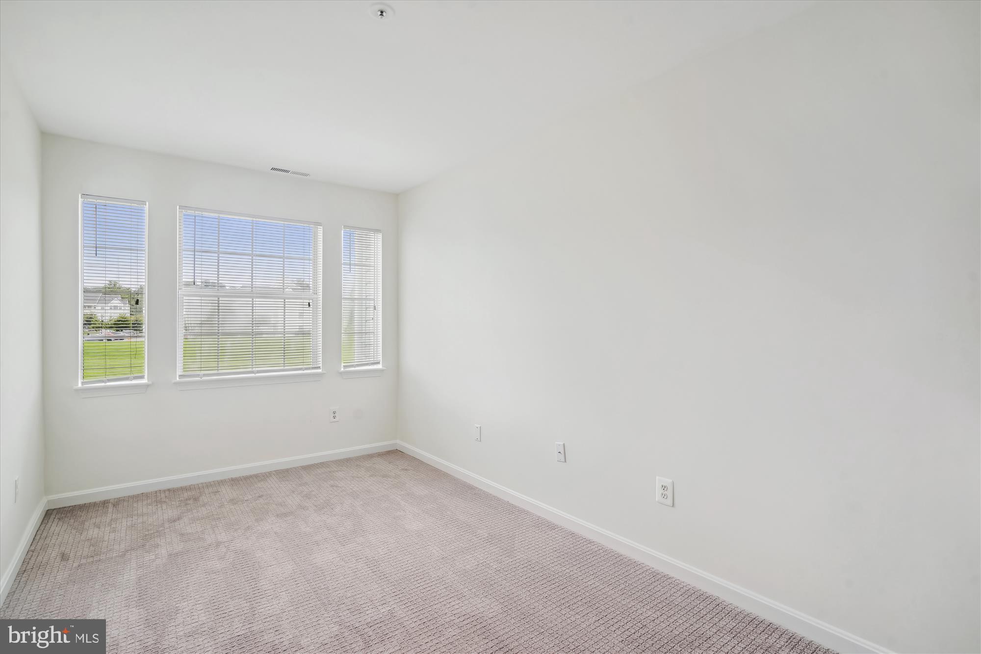 MONTGOMERY RUN - Residential