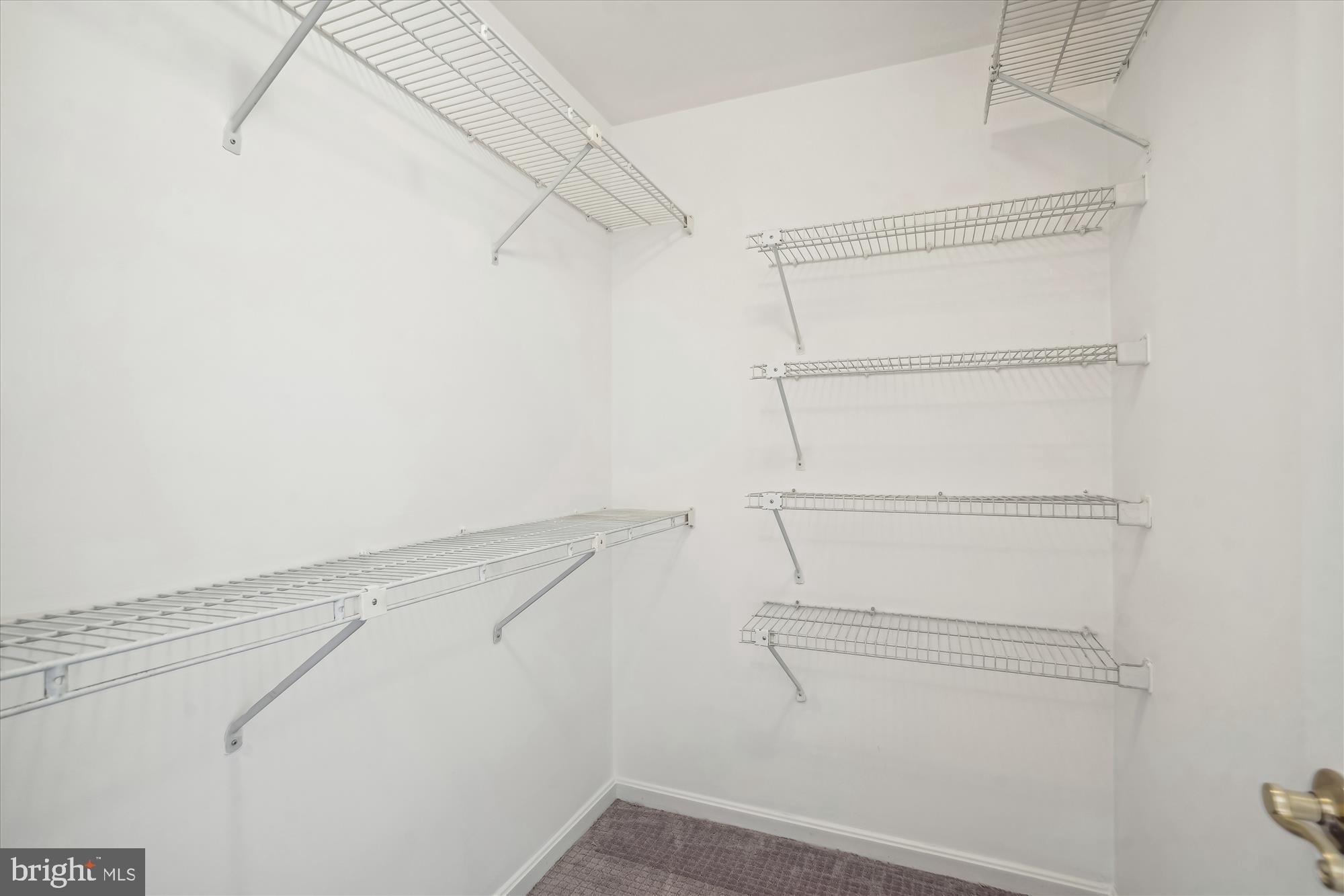 MONTGOMERY RUN - Residential