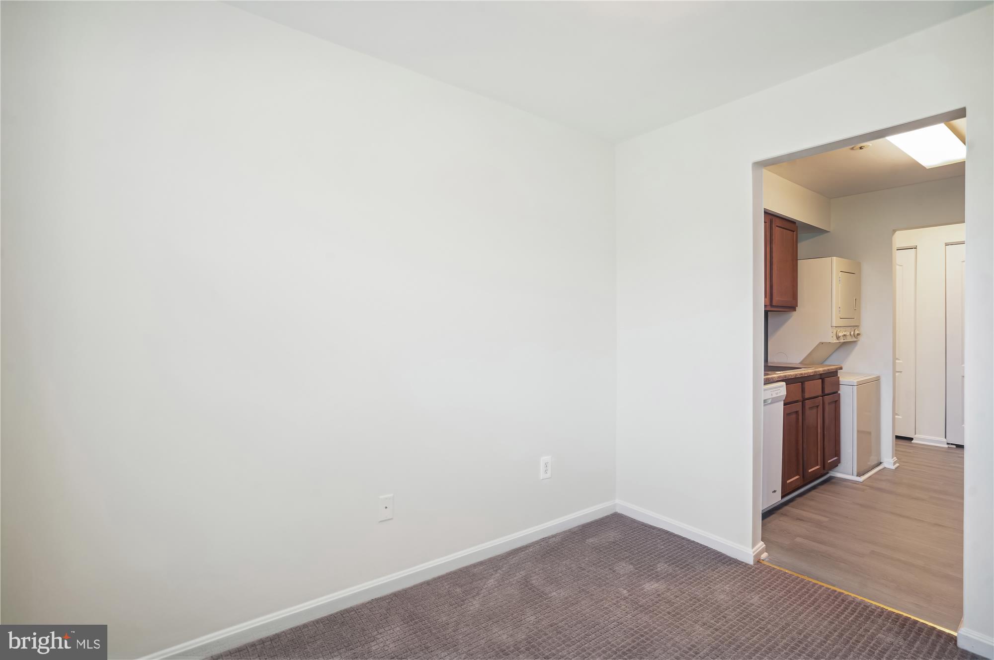 MONTGOMERY RUN - Residential