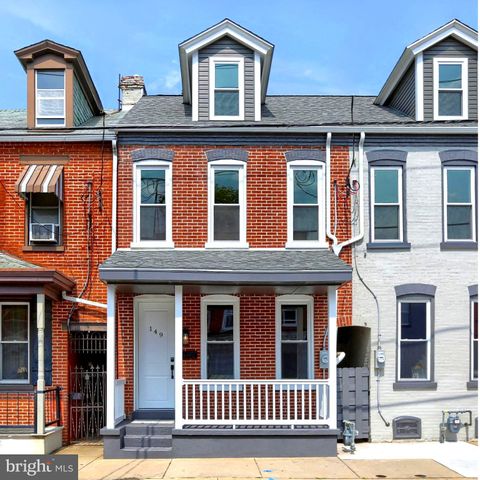 Photo of 149 S FOURTH ST, COLUMBIA, PA 17512 (MLS # PALA2038272)