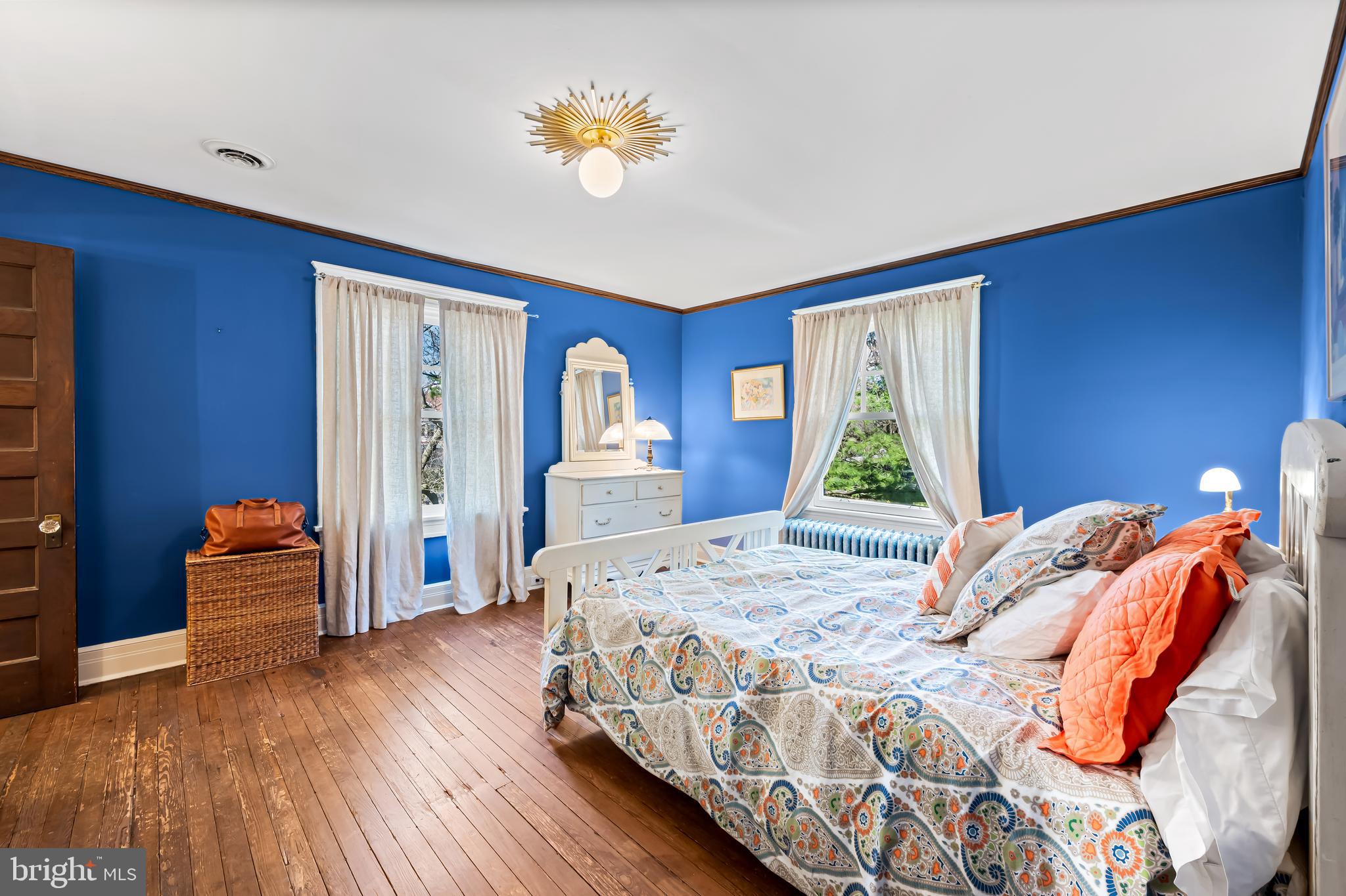 ROLAND PARK - Residential