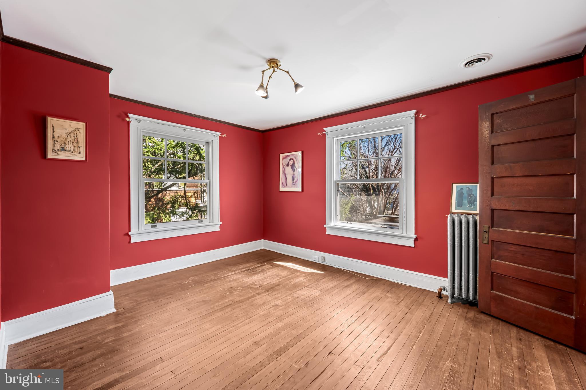 ROLAND PARK - Residential