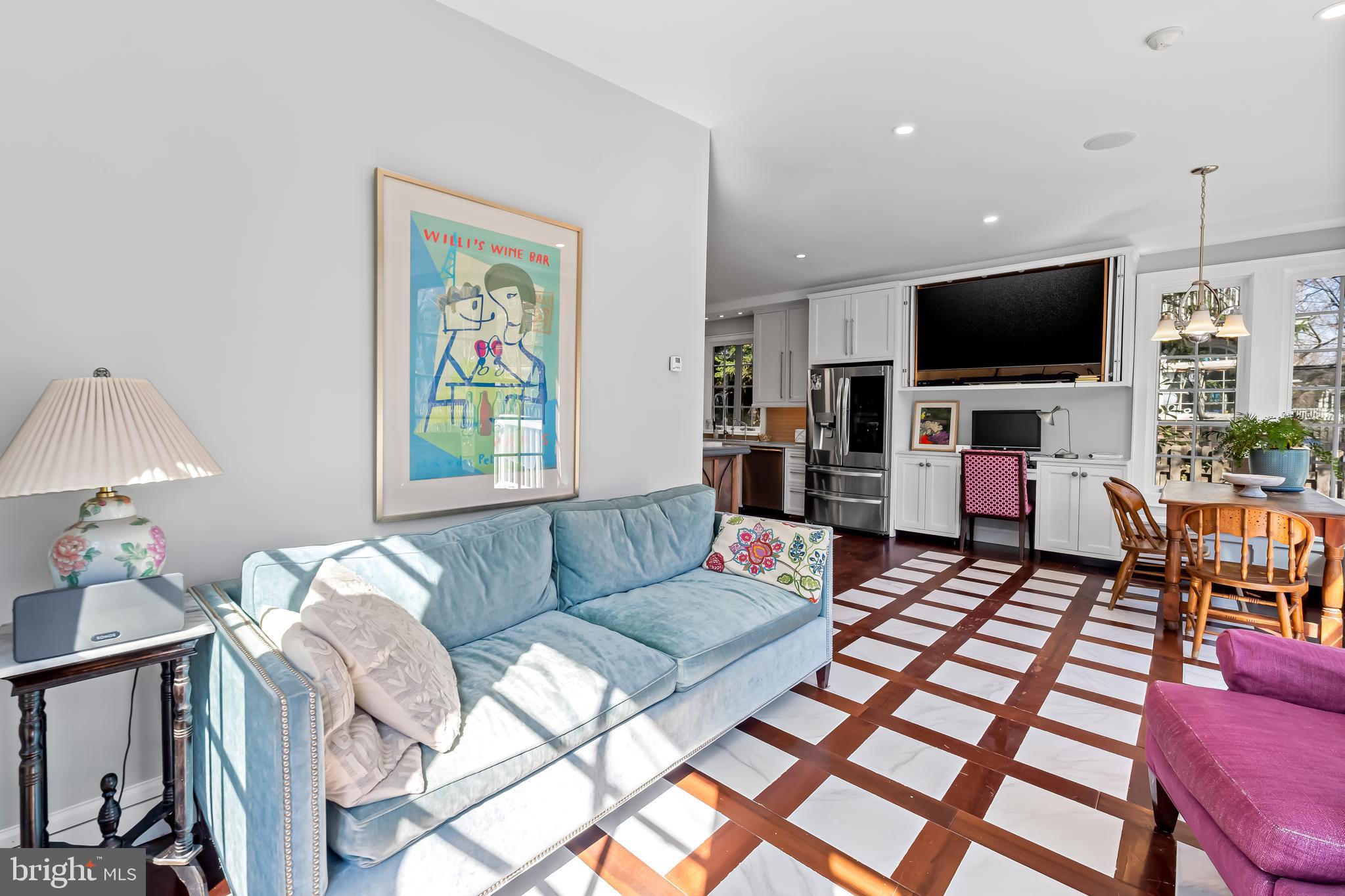 ROLAND PARK - Residential