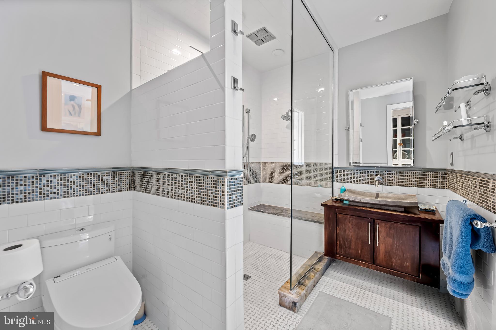 ROLAND PARK - Residential