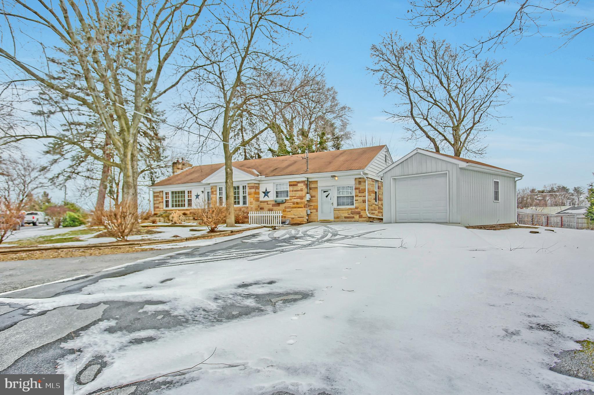 BASIN HILL HEIGHTS - Residential