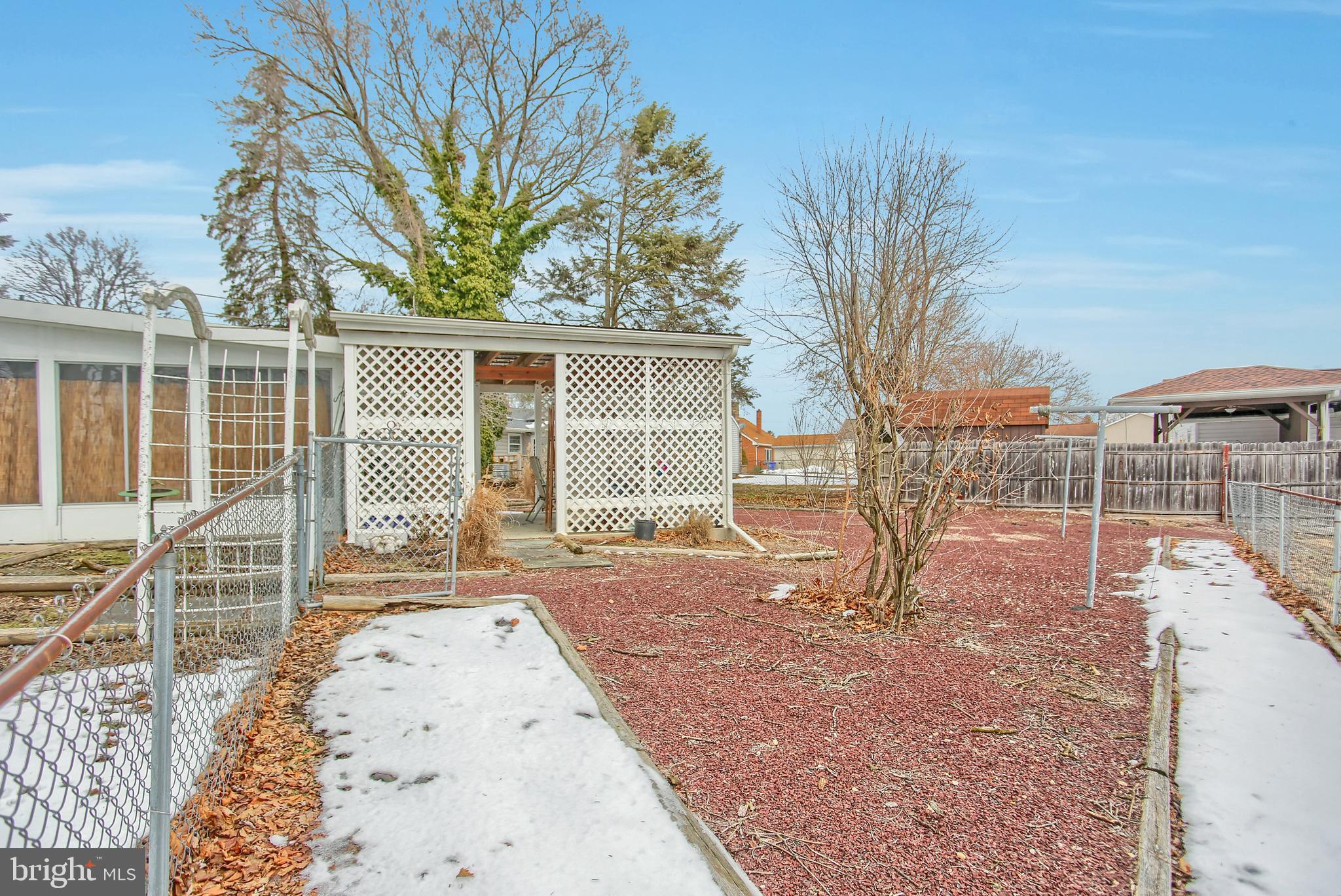 BASIN HILL HEIGHTS - Residential