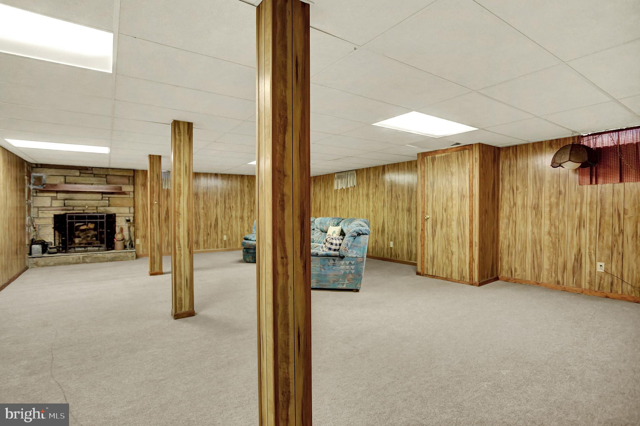 BASIN HILL HEIGHTS - Residential