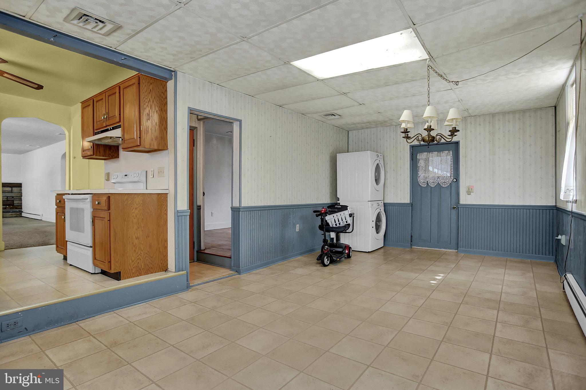 BASIN HILL HEIGHTS - Residential