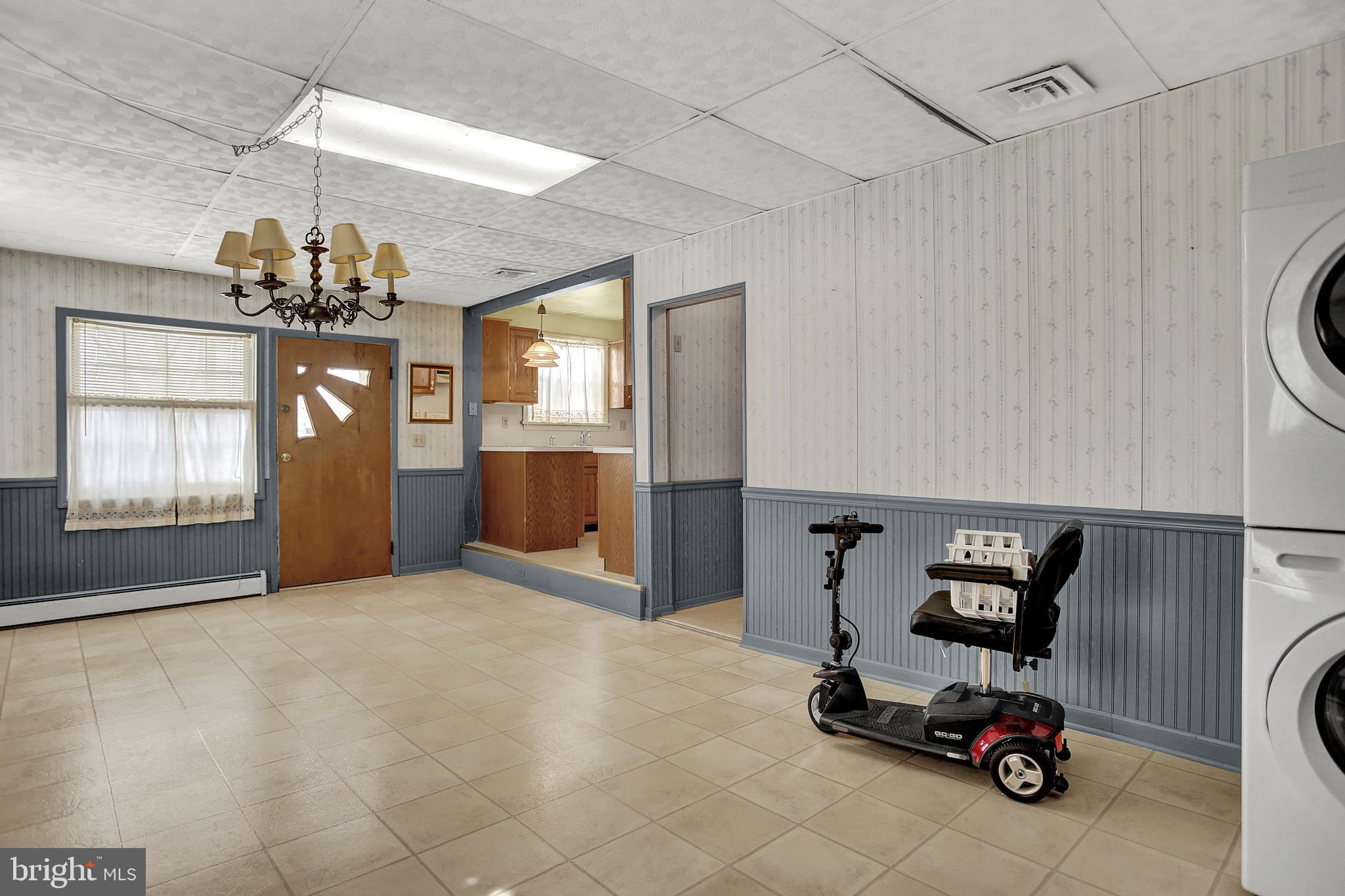 BASIN HILL HEIGHTS - Residential